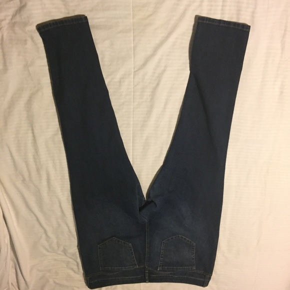 Torrid Dark Denim Straight Leg zip fly with button closure  Size 22R - Picture 5 of 5